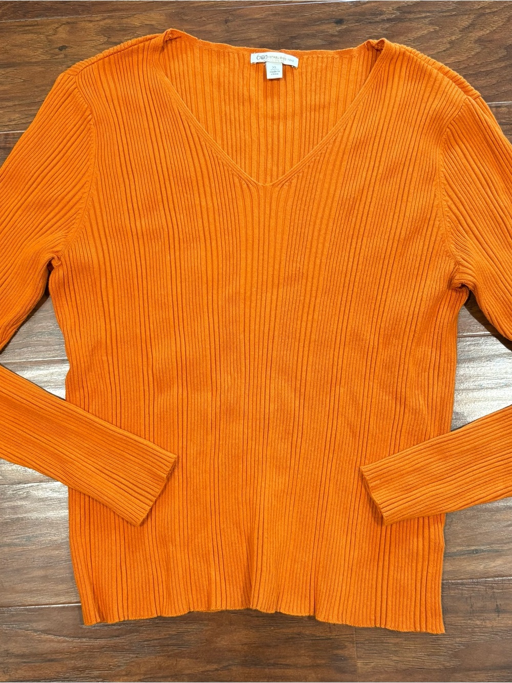 Cato Ribbed V-Neck Sweater - Orange